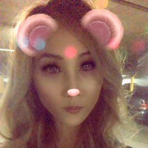 Meet your Posher, Jean